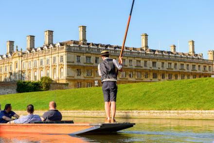 Chauffeured Punting — Hen Do in Oxford