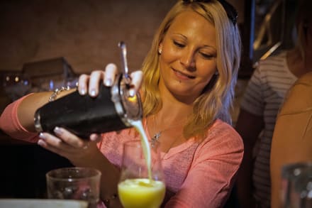 Classic Cocktail Class — Hen Do in Barcelona