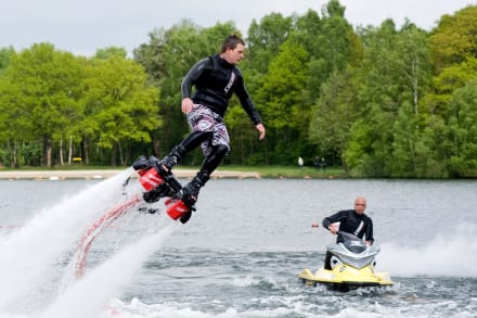 Dolphin Jetpacks — Hen Do activity in Riga