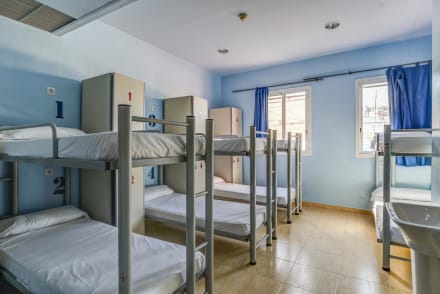 Mixed Bedrooms at Sun & Moon Hostel — Hen Do in Barcelona