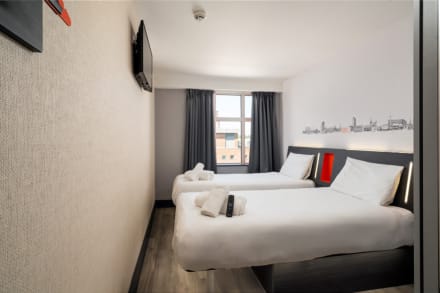 Twin Rooms at EasyHotel Sheffield — Stag Do in Sheffield