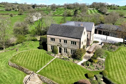 The Old Stone House — Stag Do accommodation in Nottingham