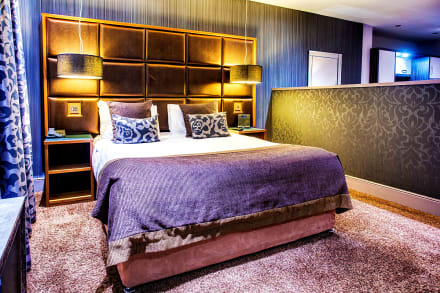Roomzzz - Newcastle City — Stag Do accommodation in Newcastle