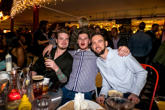 Nottingham Guided Bar Crawl - Nightclub & Lap Dance Club Entry Corporate Event Ideas