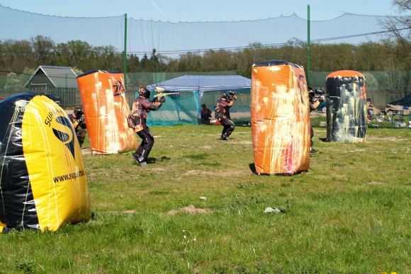 Bratislava Outdoor Paintball - 100 Balls Hen Do Ideas