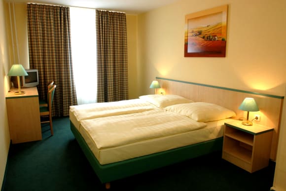 Hamburg Twin Rooms Stag Do Ideas