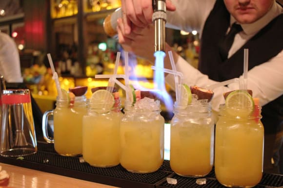 Glasgow Cuban Cocktail Making & 2 Course Meal Hen Do Ideas