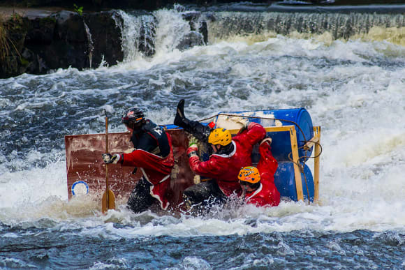 Newquay Raft Building Hen Do Ideas