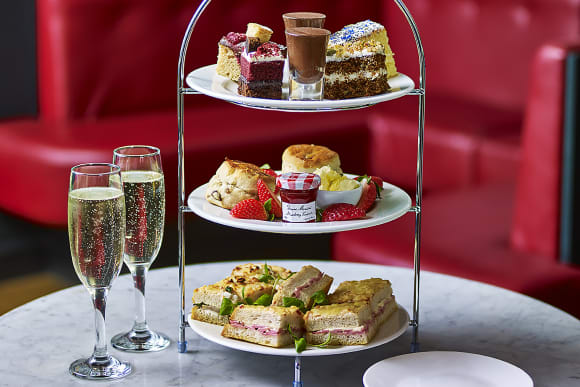 Afternoon Tea with Prosecco Activity Weekend Ideas