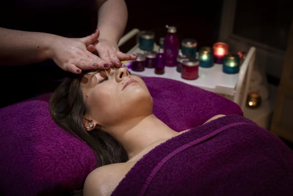 Newquay Ocean Breeze Spa Party & Chocolate Fondue Hen Do Ideas