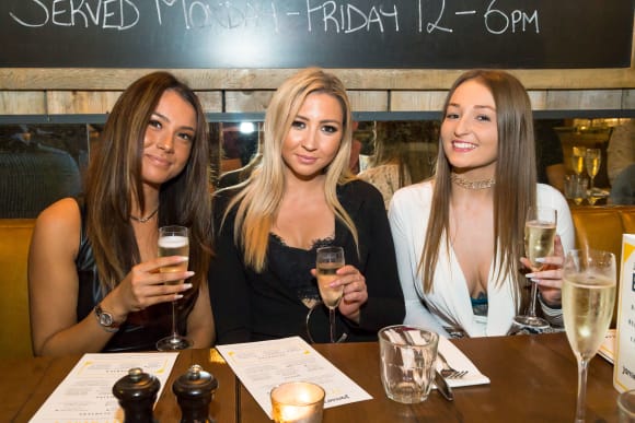 Dublin Booth & Prosecco Hen Do Ideas