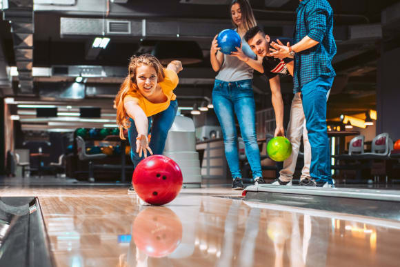 Amsterdam Bowling & Laser Tag Activity Weekend Ideas