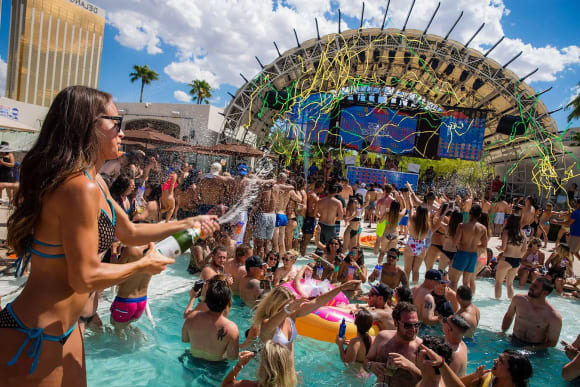 Las Vegas VIP Pool Party Package Stag Do Ideas