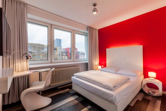 Hamburg Twin Rooms Stag Do Ideas