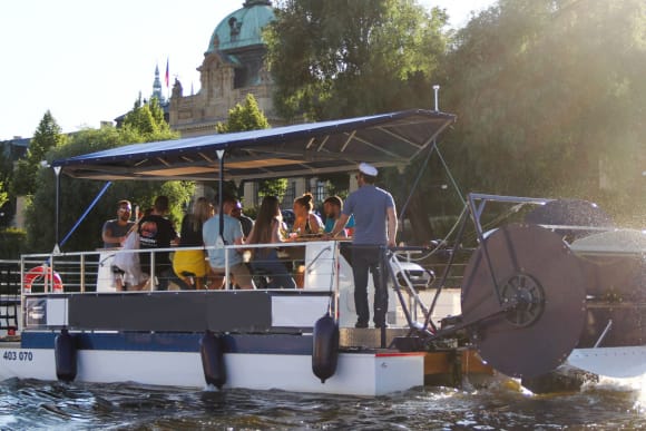 Porto Beer Boat Activity Weekend Ideas