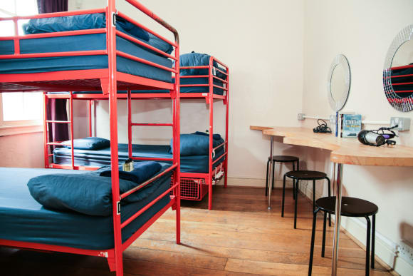 Edinburgh Dorm Rooms (Non shared) Hen Do Ideas