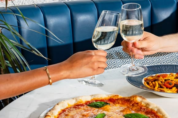 London Fizz & Flavors: Three-Course Italian Meal Hen Do Ideas