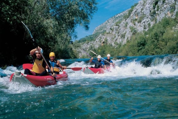 Split Kayaking Stag Do Ideas