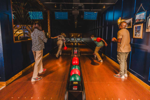 London Bowling Package Hen Do Ideas