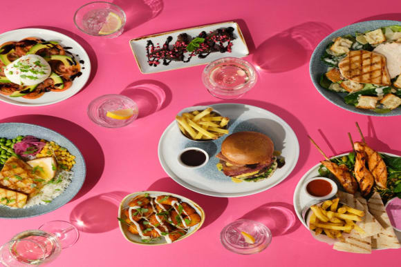 Bournemouth Bar Meal - 3 Courses Hen Do Ideas