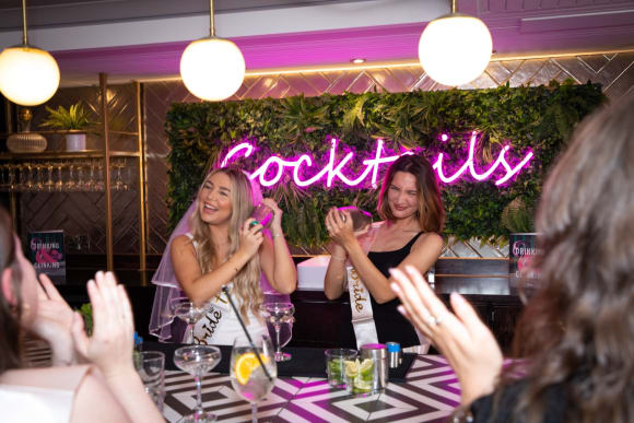 Manchester Cocktail Making Activity Weekend Ideas