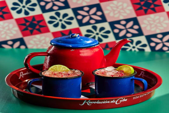 Manchester Cocktail Teapots & Prosecco Activity Weekend Ideas