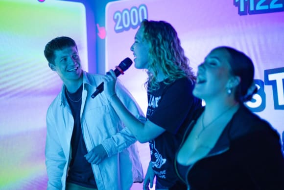 Manchester Karaoke Session Activity Weekend Ideas