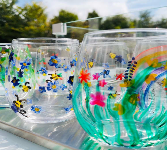 Bristol Glass Painting  - At Your Venue Corporate Event Ideas