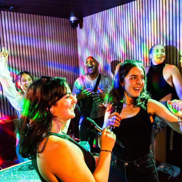 Bottomless Brunch & Karaoke Hen Do Ideas