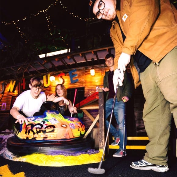 Cardiff Get Crazy: Golf, Grub & Drink Stag Do Ideas