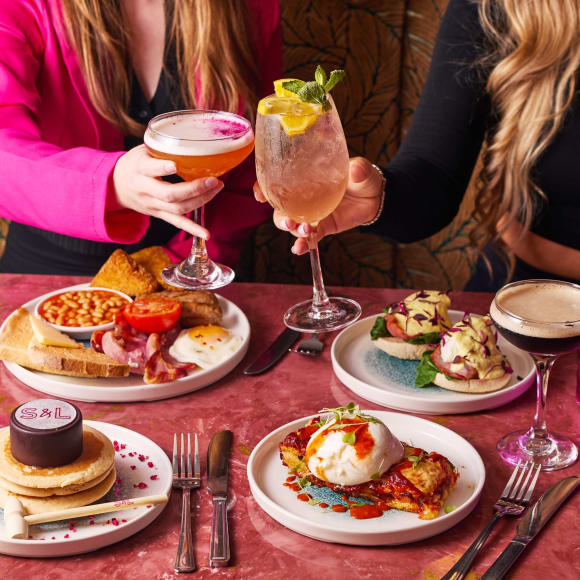 Blackpool Daytime Bottomless Brunch Hen Do Ideas
