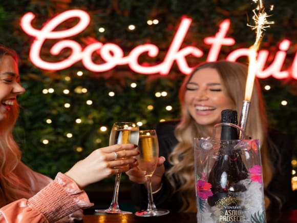 Glasgow All That Fizz Activity Weekend Ideas