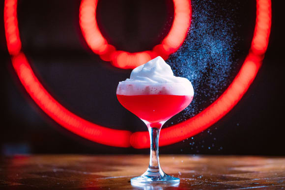 Edinburgh Cocktail Making & 2 Course Meal Hen Do Ideas