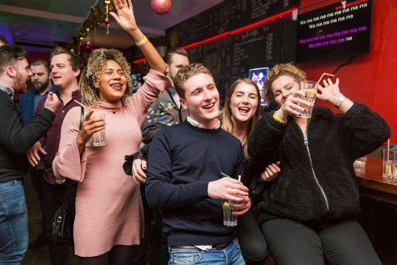 London Karaoke Private London Hen Party Bar Crawl Activity Weekend Ideas