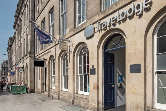 Edinburgh Travelodge - Edinburgh (Waterloo Place) Activity Weekend Ideas