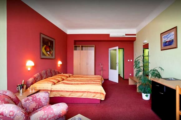 Brno Twin/Triple Rooms Hen Do Ideas