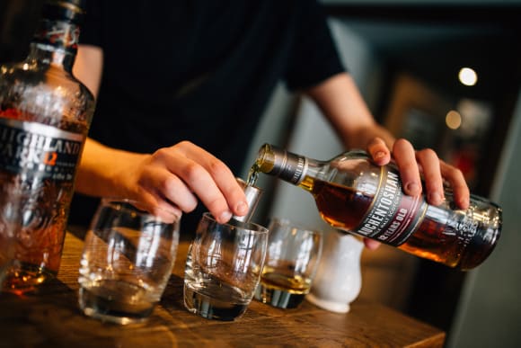 Edinburgh Whisky Tasting Hen Do Ideas