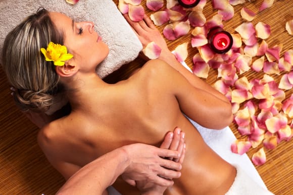 London COPY Spa Treatment & Champagne Hen Do Ideas