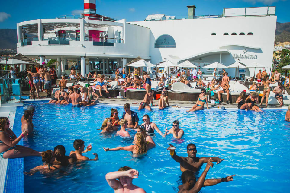 Kaluna Beach Club — Stag Do activity in Tenerife