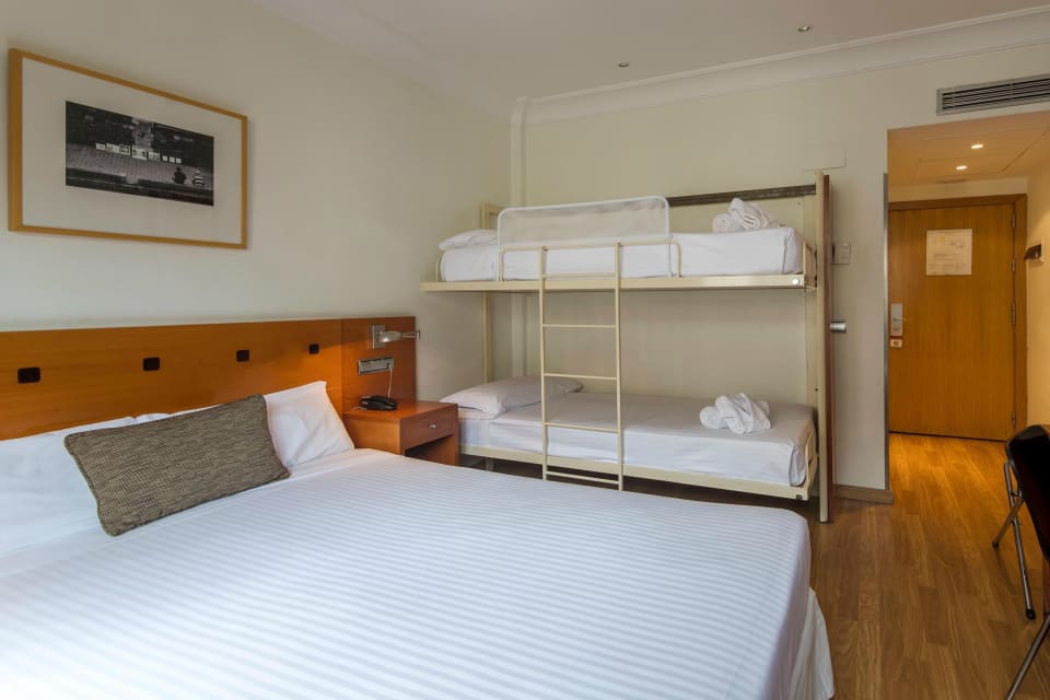 Petit Palace Cliper Gran Via — Stag Do accommodation in Madrid