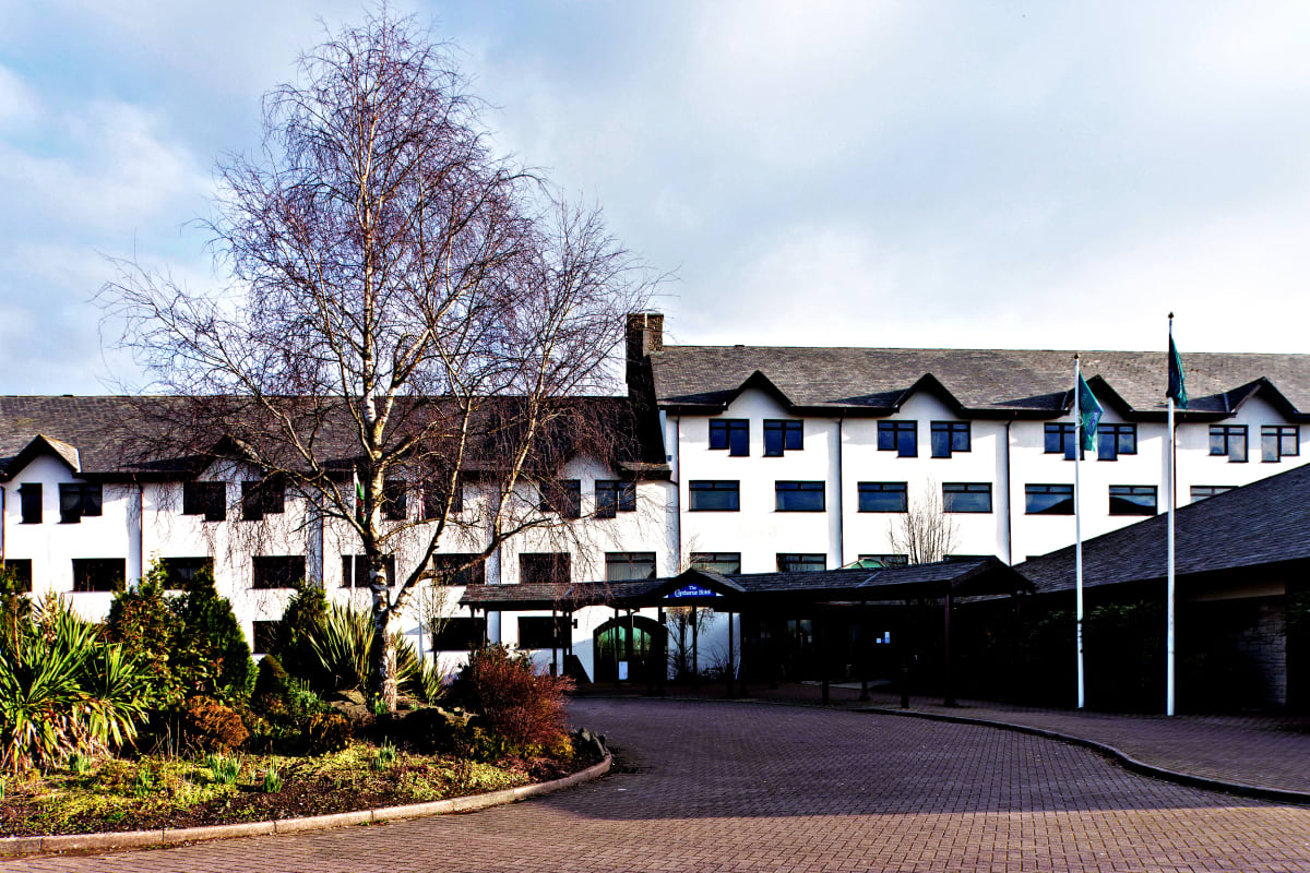 Copthorne hotel - front exterior