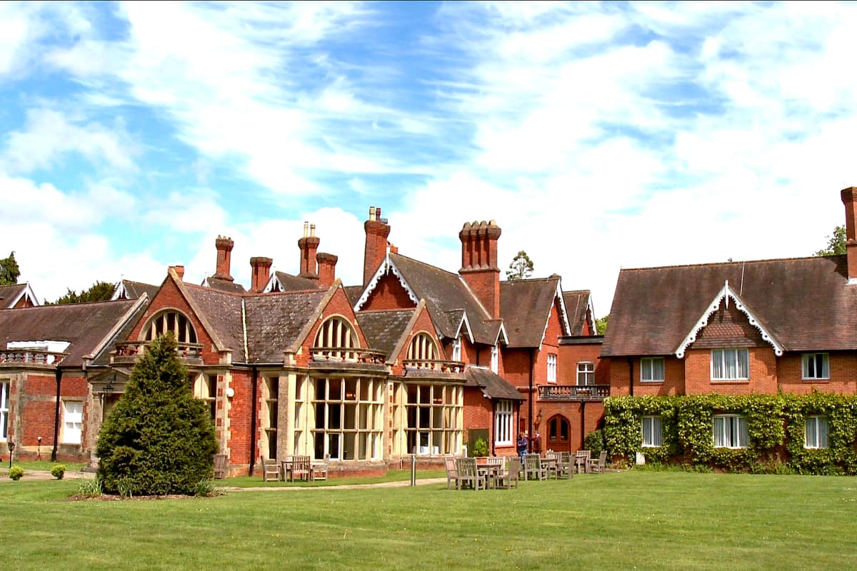 Audleys Wood Hotel - Exterior