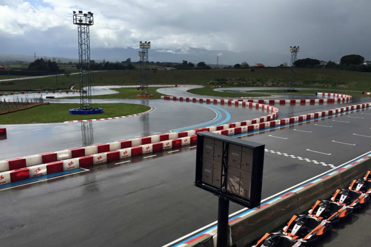 Karting Angel Burgueno - Kart track.jpg