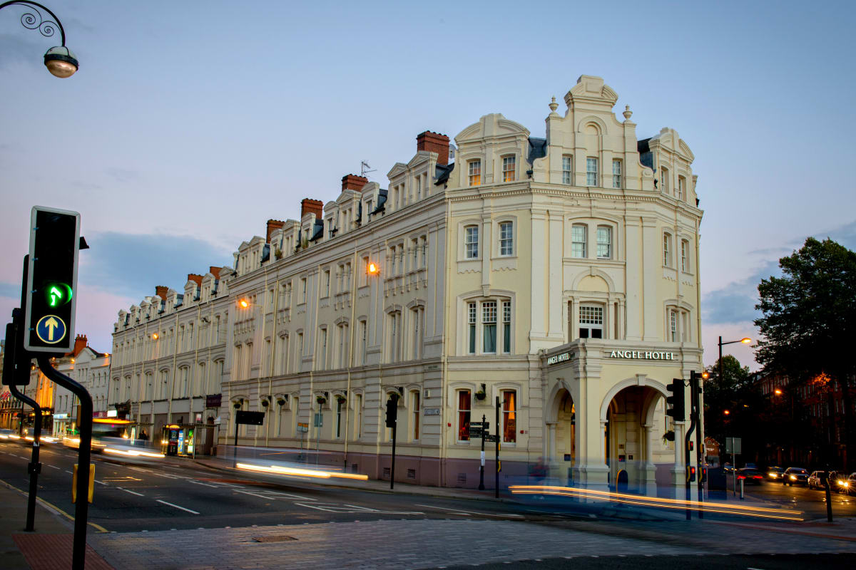 the angel hotel - exterior