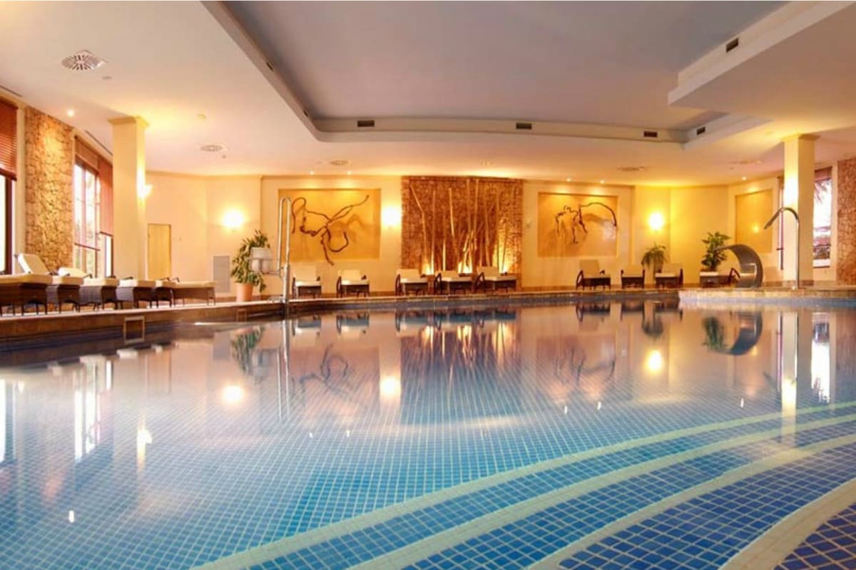 Son Caliu Spa - Swimming pool.jpg