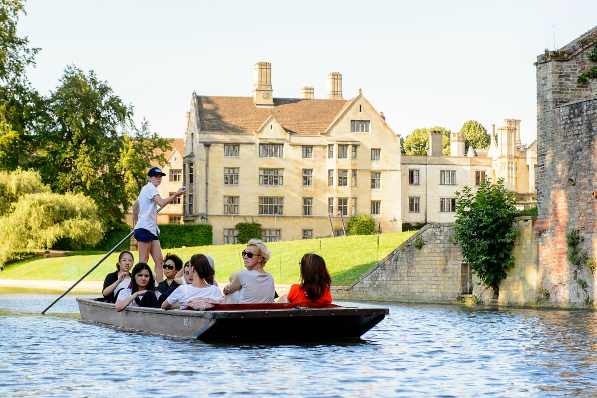 A group punting