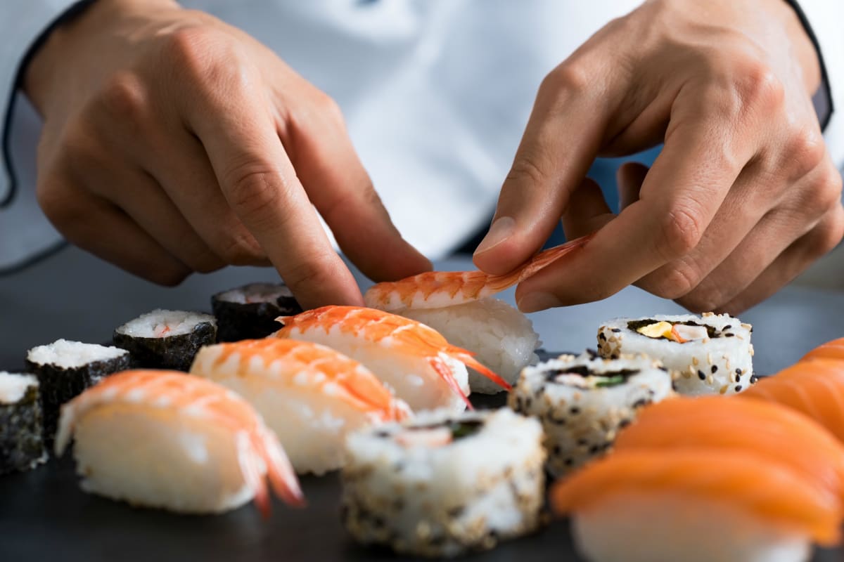 Sushi making class