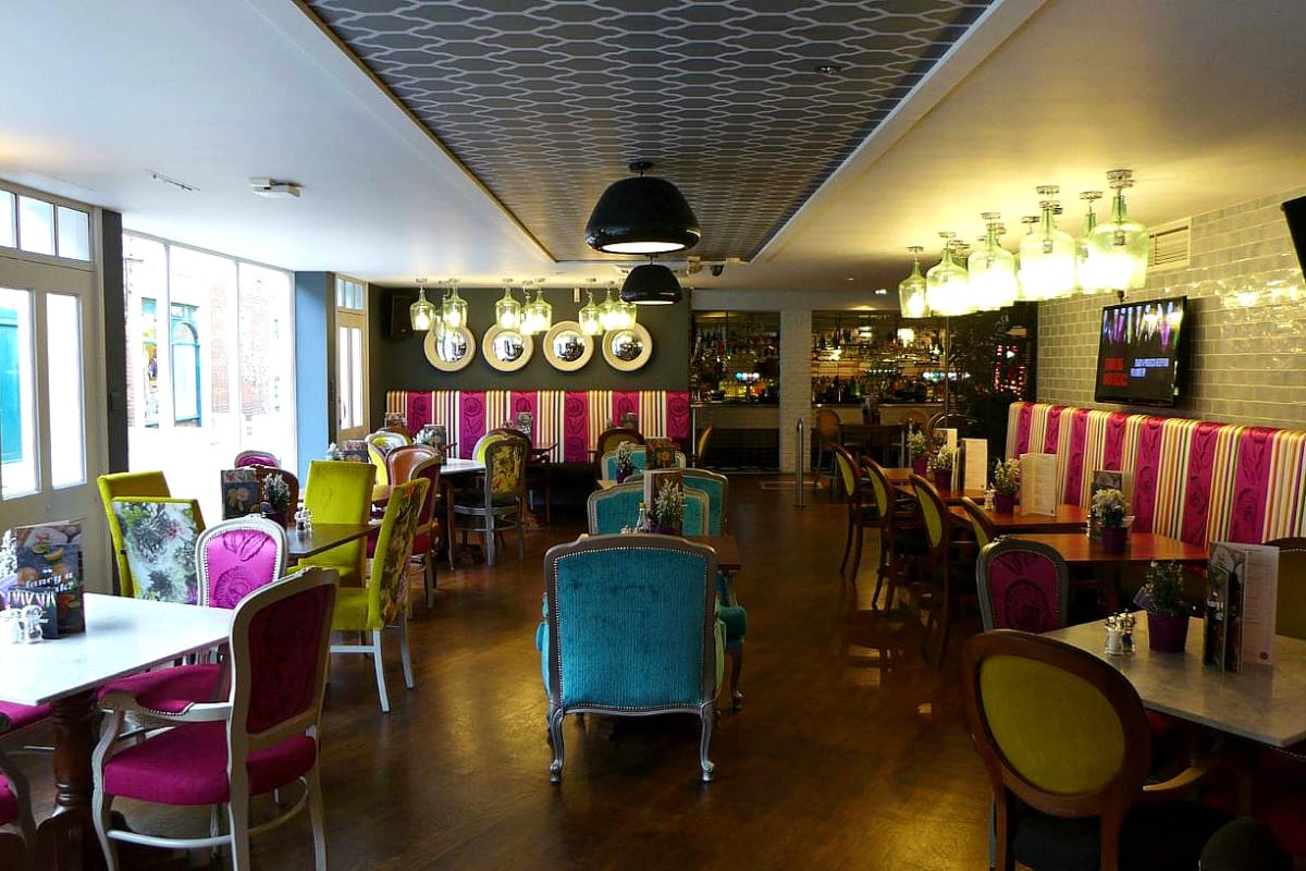 Slug and Lettuce - York Swinegate - interior of bar.jpg