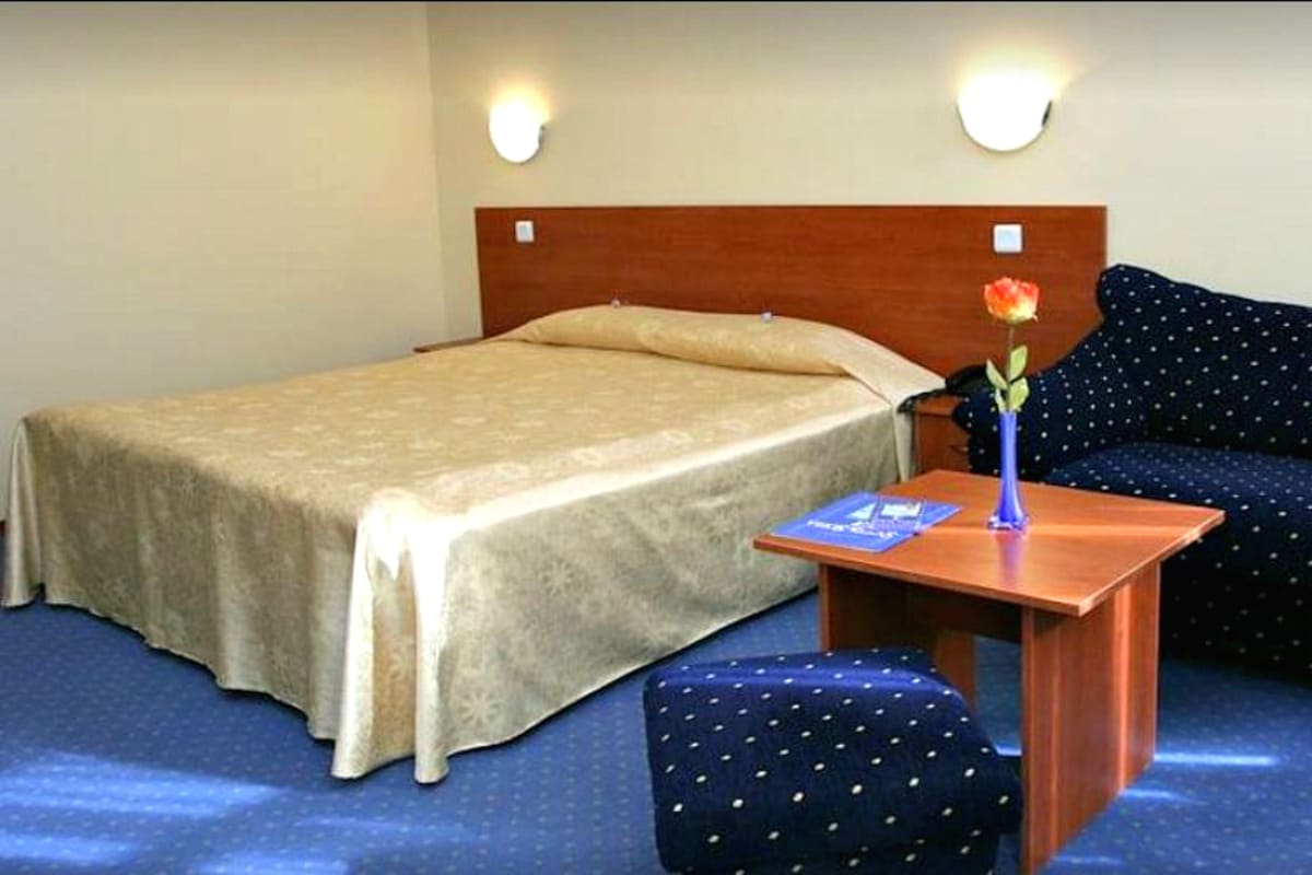 hotel sveta sofia - bedroom