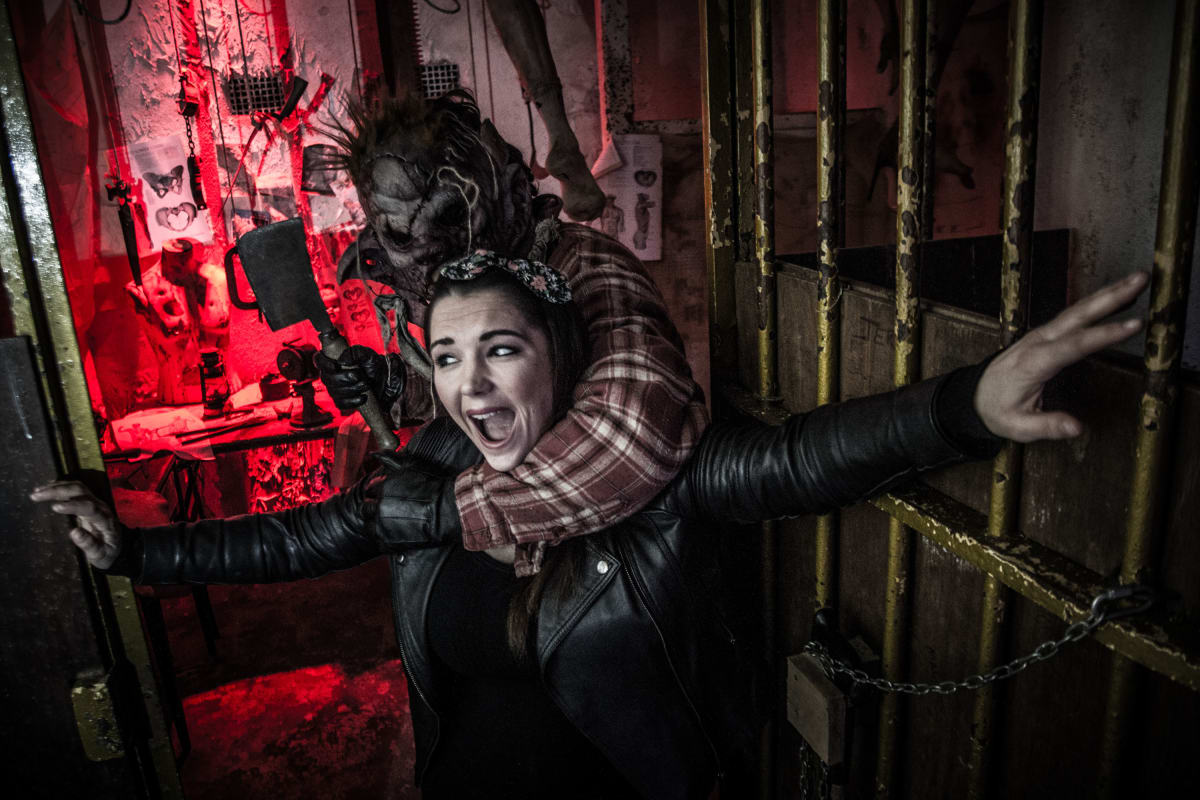 Hell In A Cell Escape Room